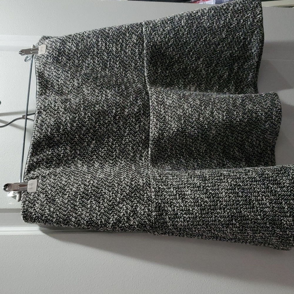 Loft mini flare skirt